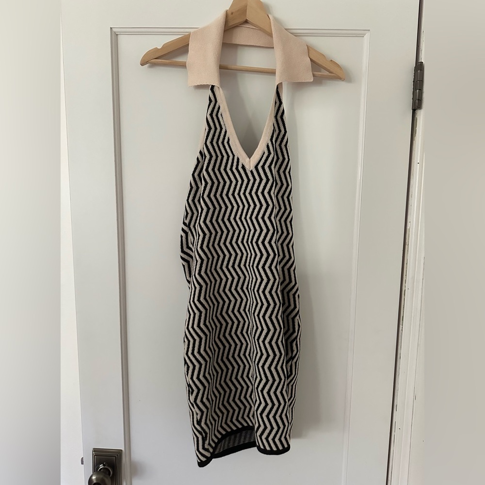 Urban Outfitters Chevron Patterned Black and Cream Dress - Medium
